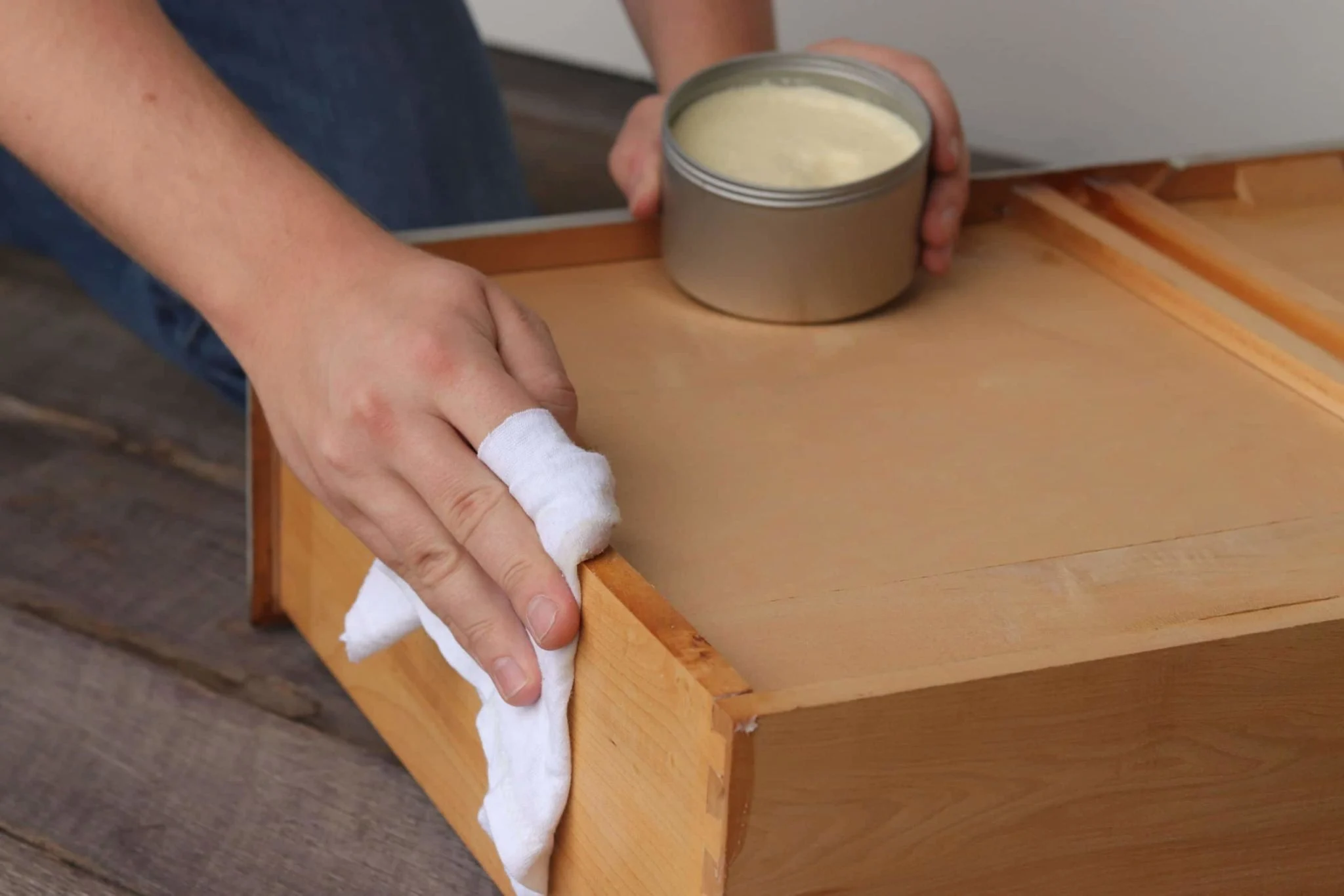 adding paste wax in cedar chest cabinet box adding paste wax in cedar chest cabinet box