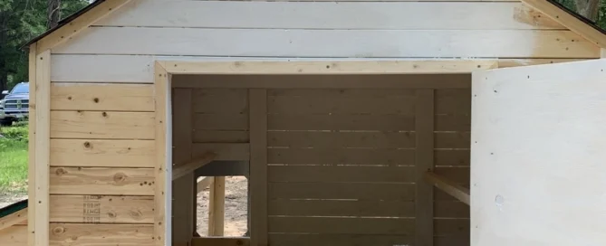 ChickenCoop RealMilkPaint 2