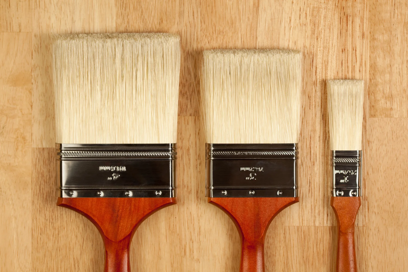 natural bristle brush in different sizes for a thick or thin coat
