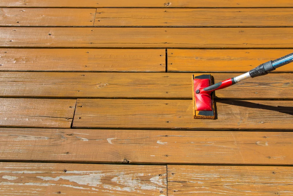 cleaning and removing wood stain, showing how to remove stains from wood