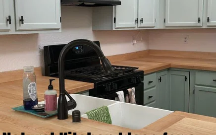 Natural kitchen cabinet ideas featuring VOC-free finishes and calming neutral tones