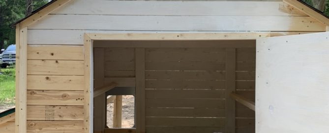 ChickenCoop RealMilkPaint 2